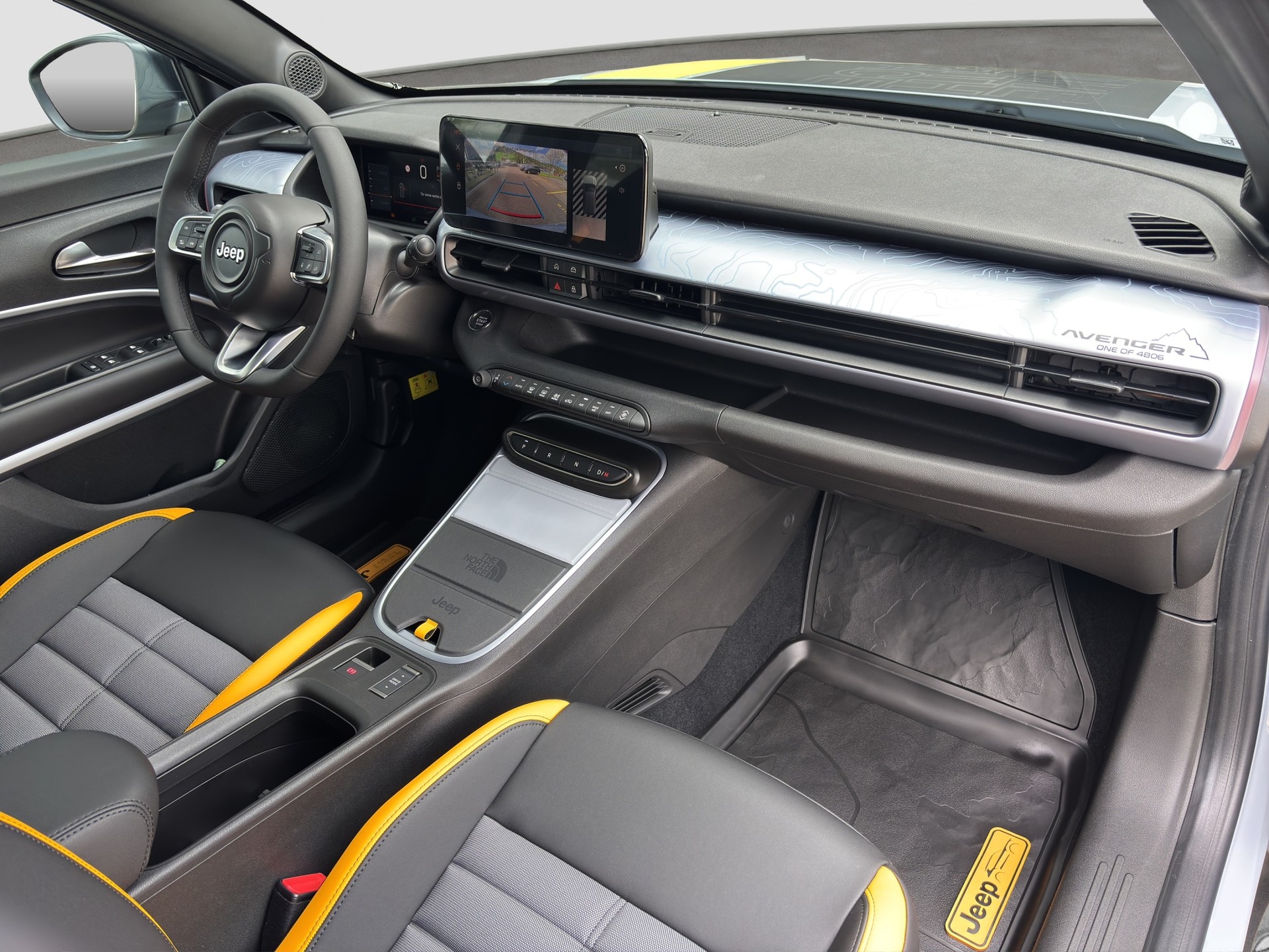 JEEP Avenger 1.2 Turbo MHEV The North Face 4xe-image-11