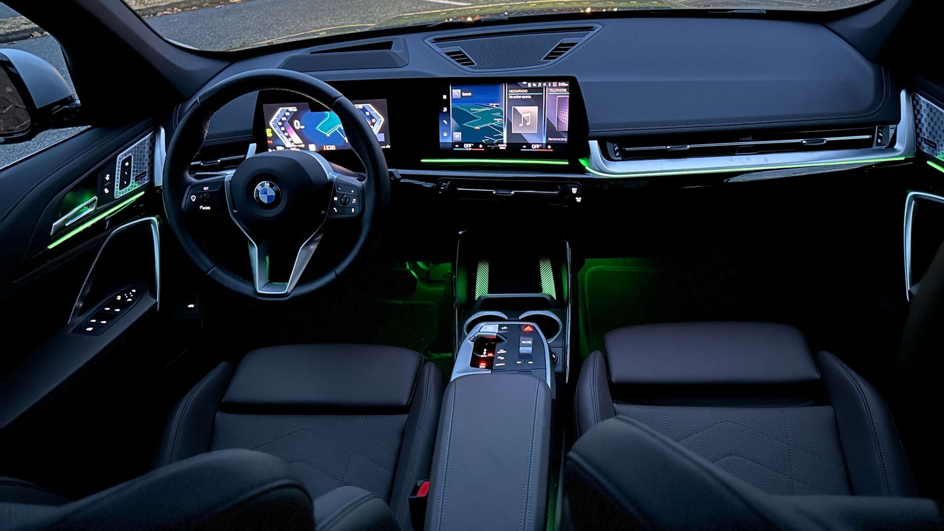 BMW 18i sDrive-image-9