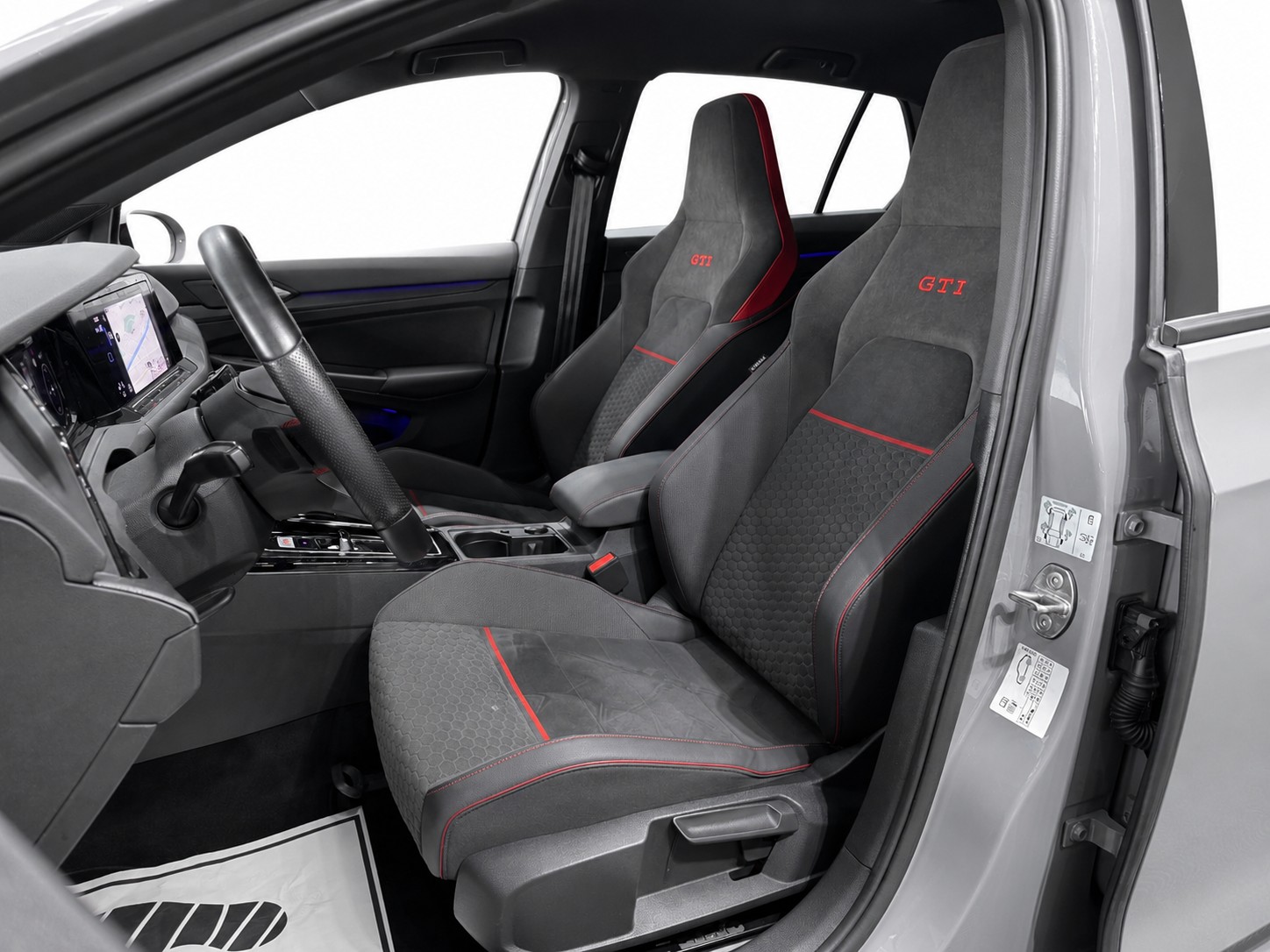 VW Golf 2.0 TSI GTI Clubsport DSG * Mondsteingrau *-image-10