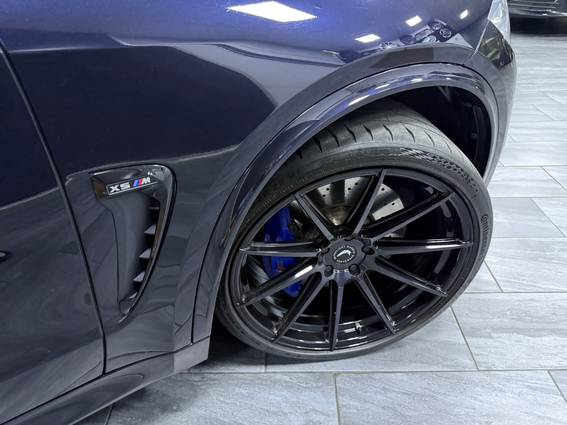 BMW X5M Edition Black Fire Steptronic / Vollausstattung-image-2