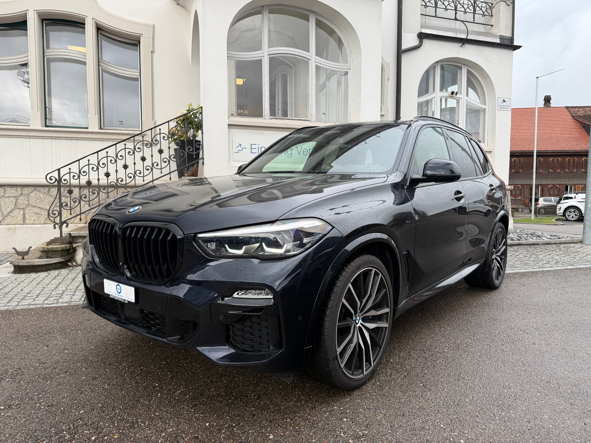 BMW X5 30d xDrive M-SPORT * 7 SITZER * 22 ZOLL ALUFELGEN *-image-1