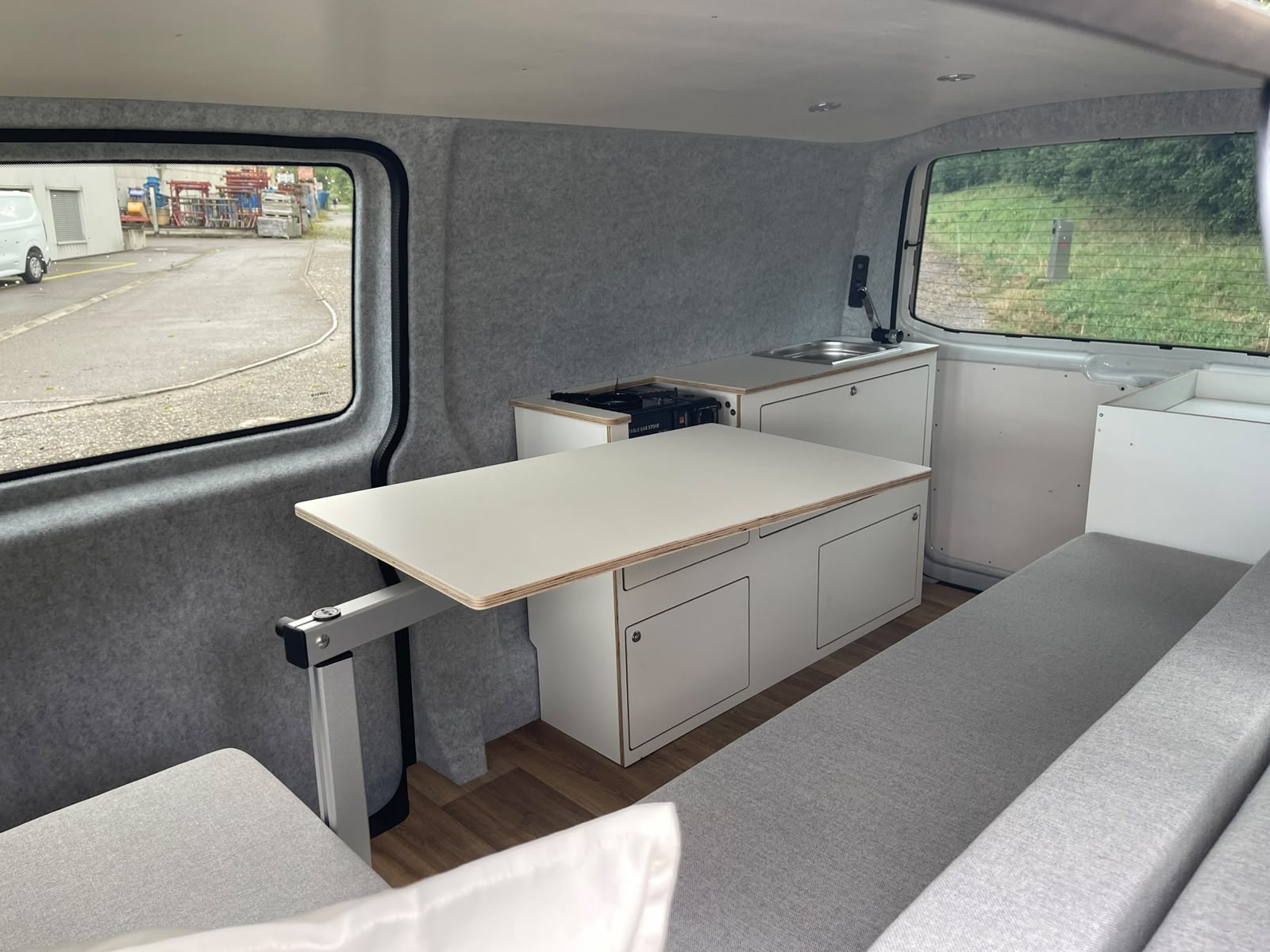 VW T5 Saranda Beach-image-2