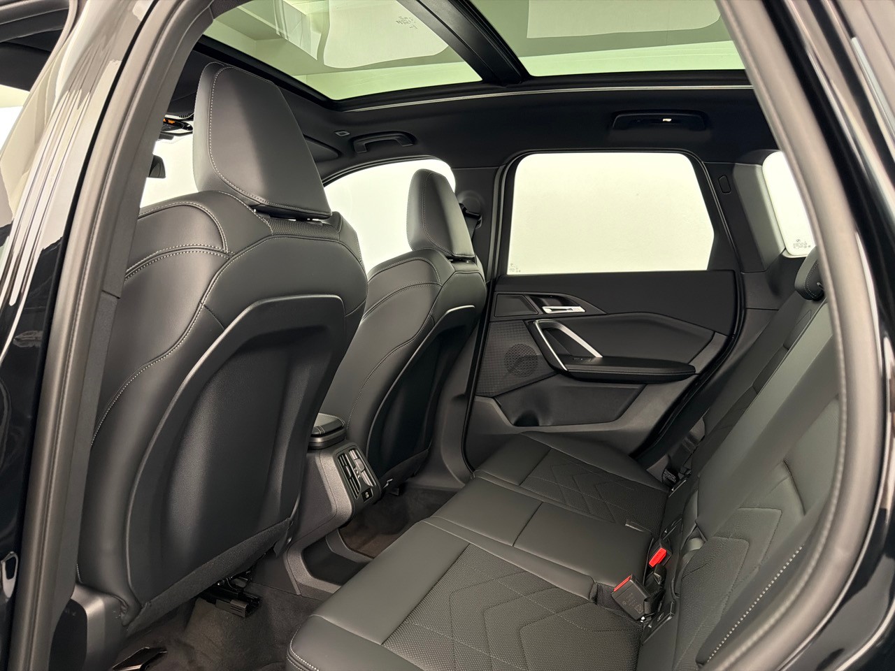 BMW X1 sDrive 18i M Sport-image-5