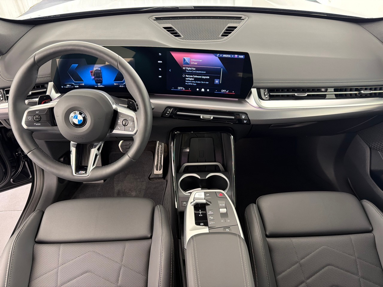 BMW X1 sDrive 18i M Sport-image-6