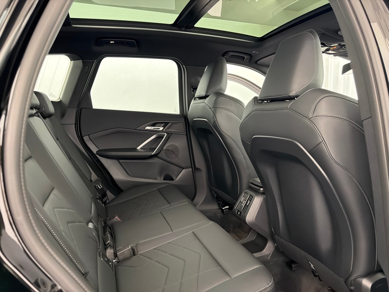 BMW X1 sDrive 18i M Sport-image-7