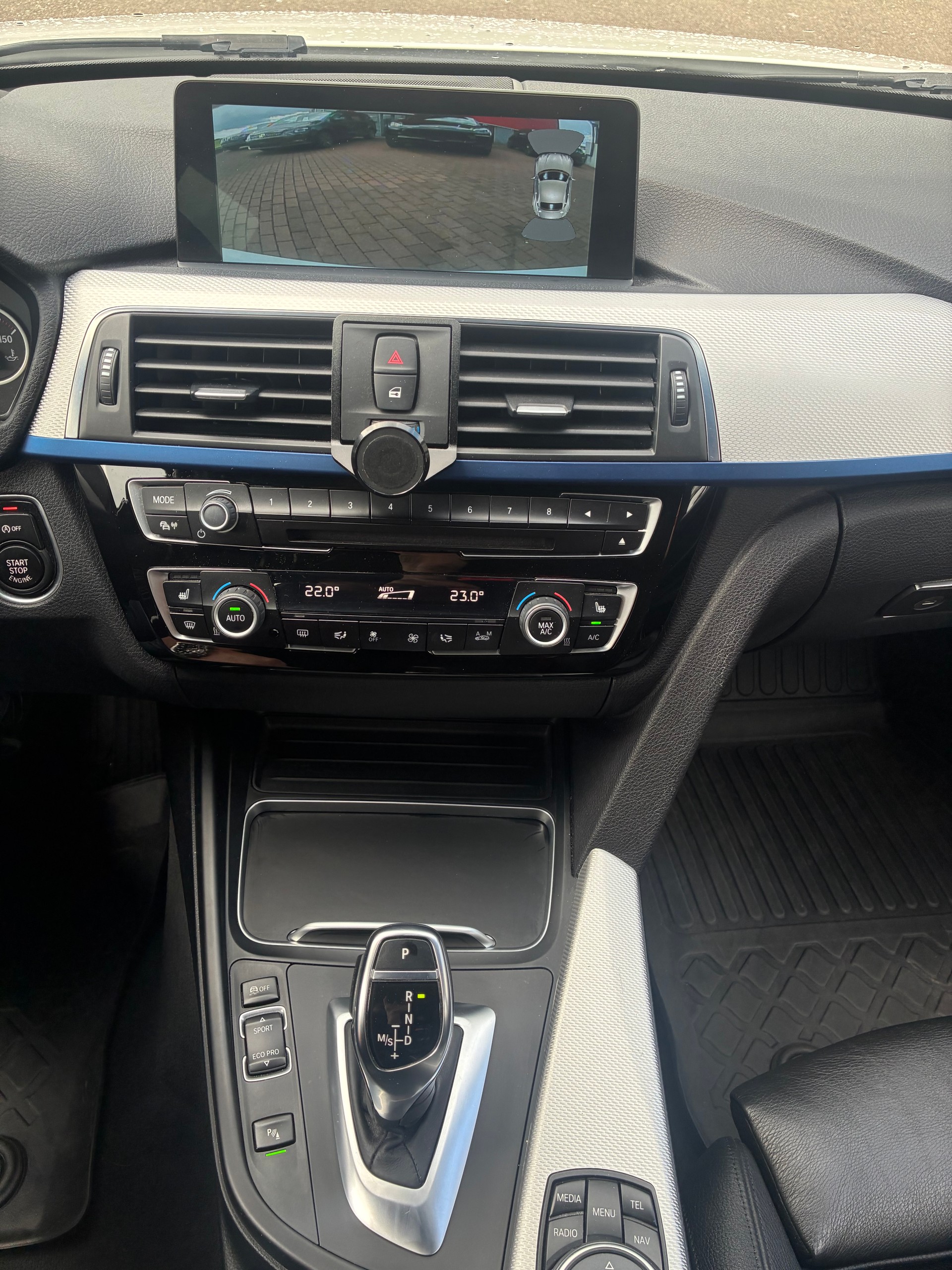 BMW 335d xDrive Sport Line Steptronic-image-9