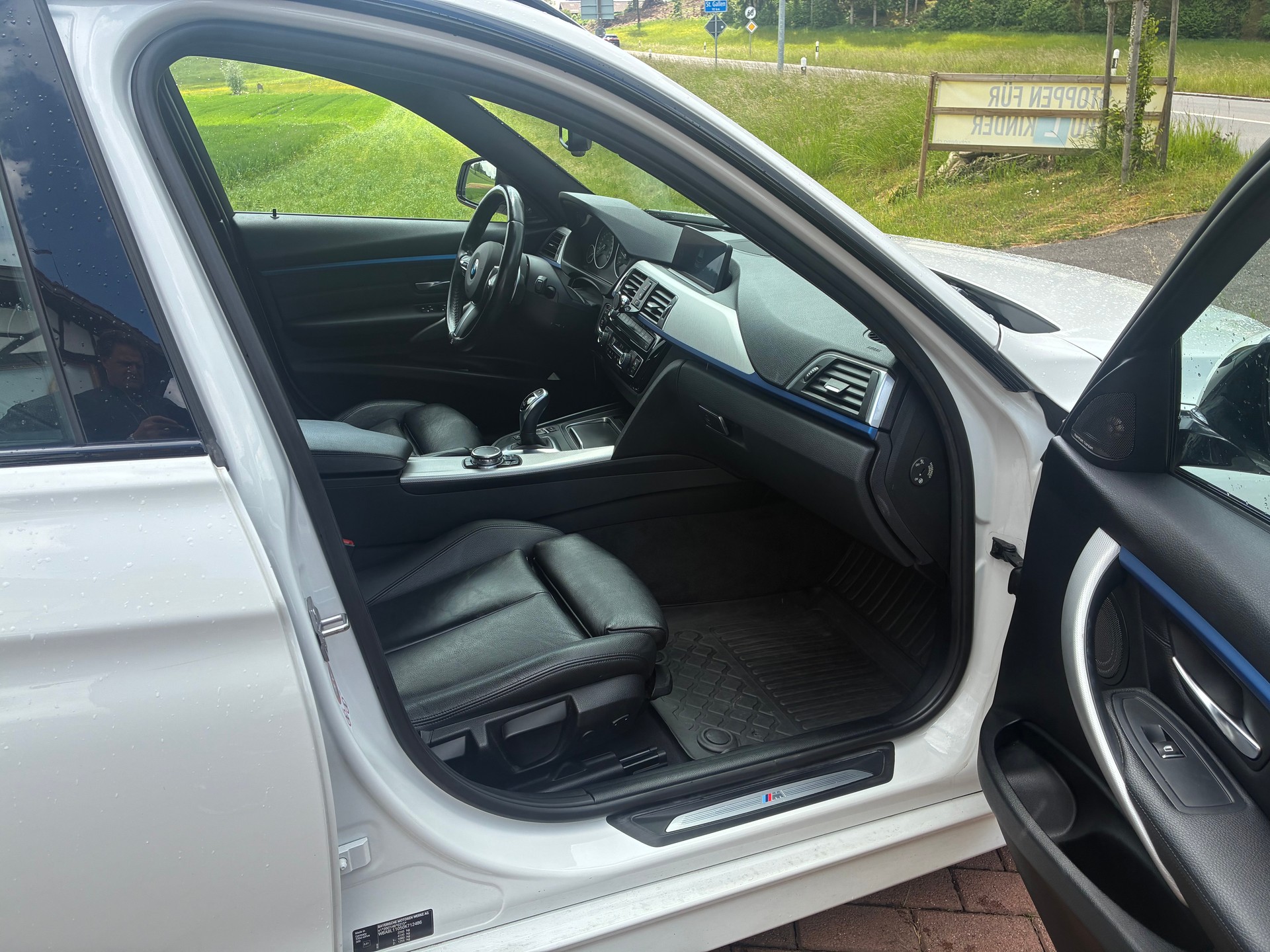 BMW 335d xDrive Sport Line Steptronic-image-6