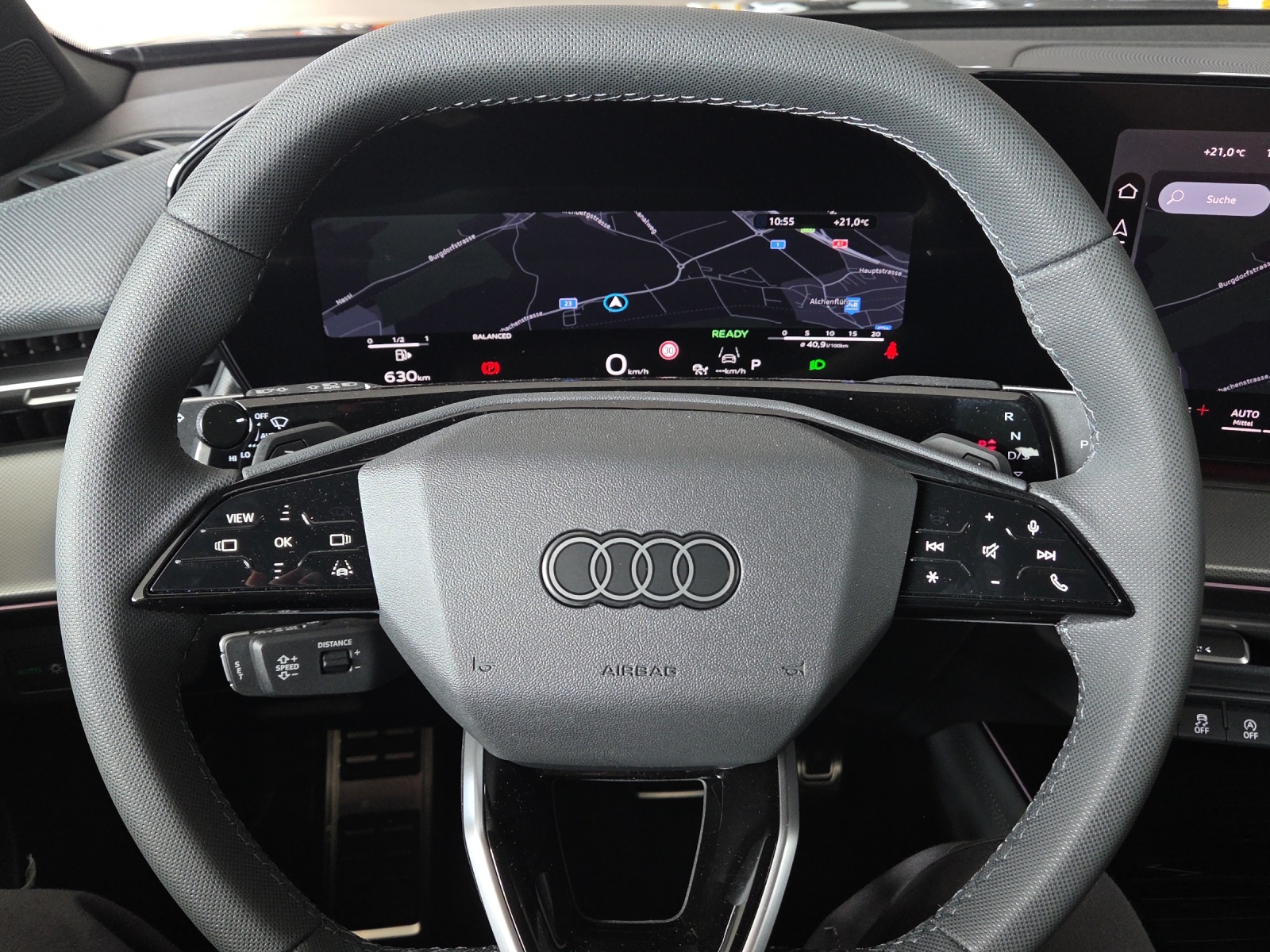 AUDI Q3 SUV 110 kW TFSI S tronic-image-9