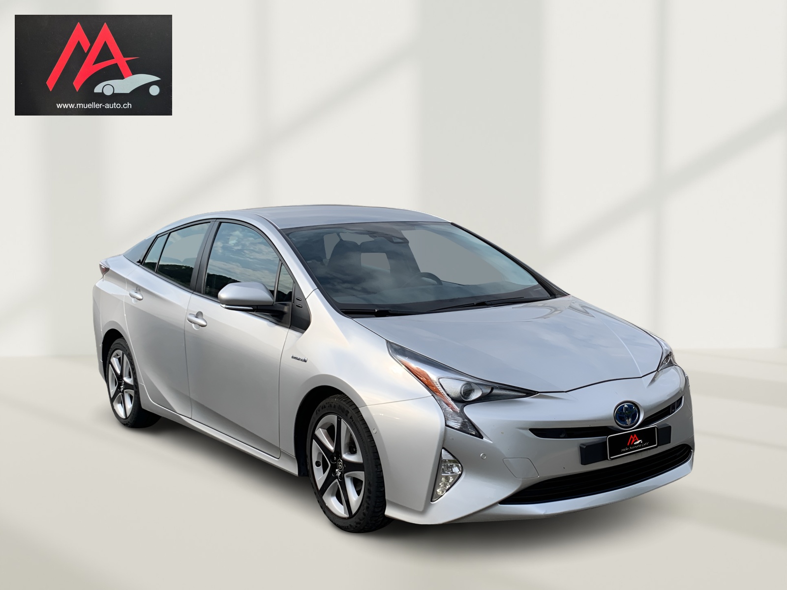 TOYOTA Prius 1.8 VVT-i HSD Sol Premium-image-1