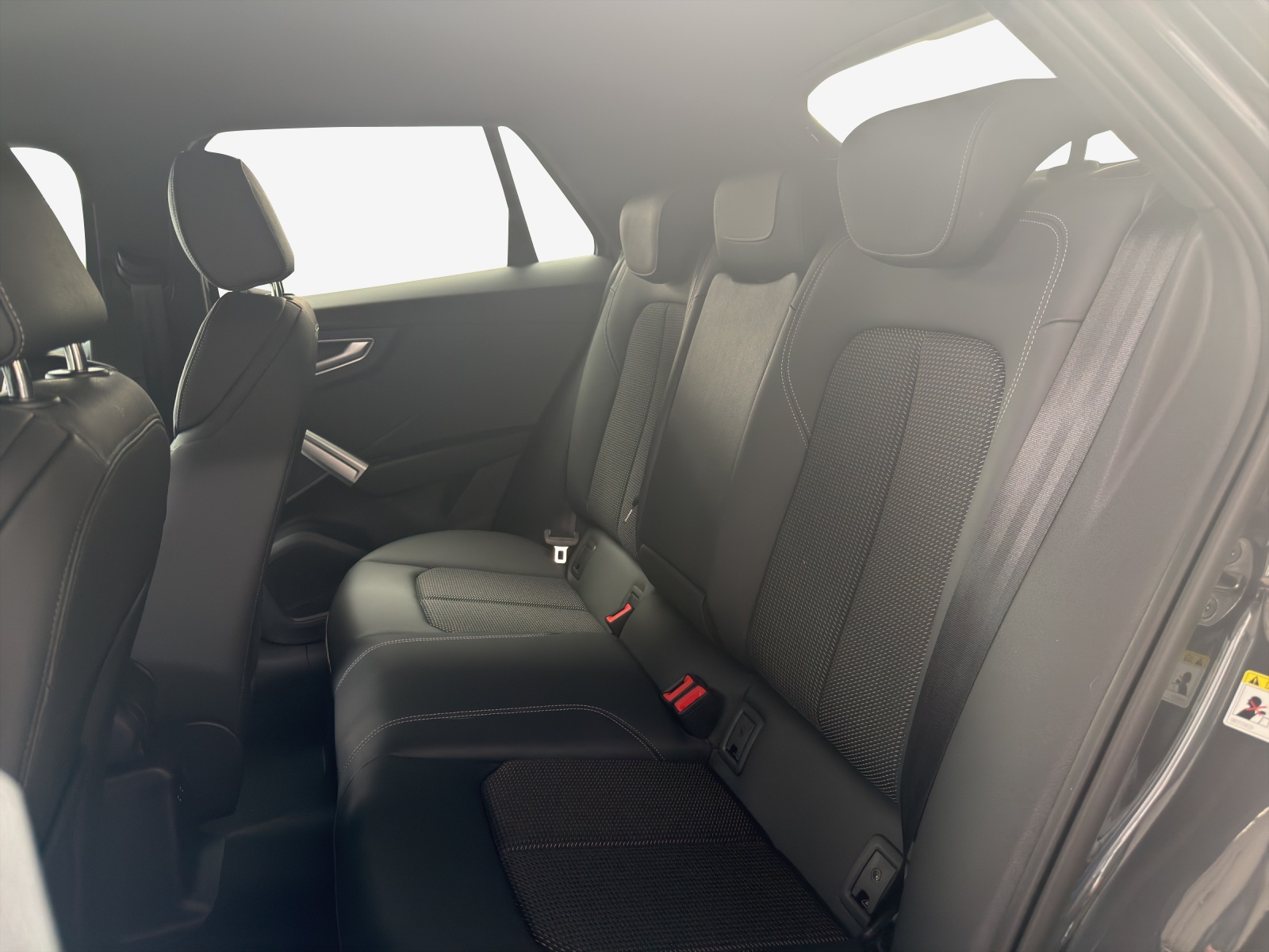 AUDI Q2 35 TFSI advanced S-tronic-image-10