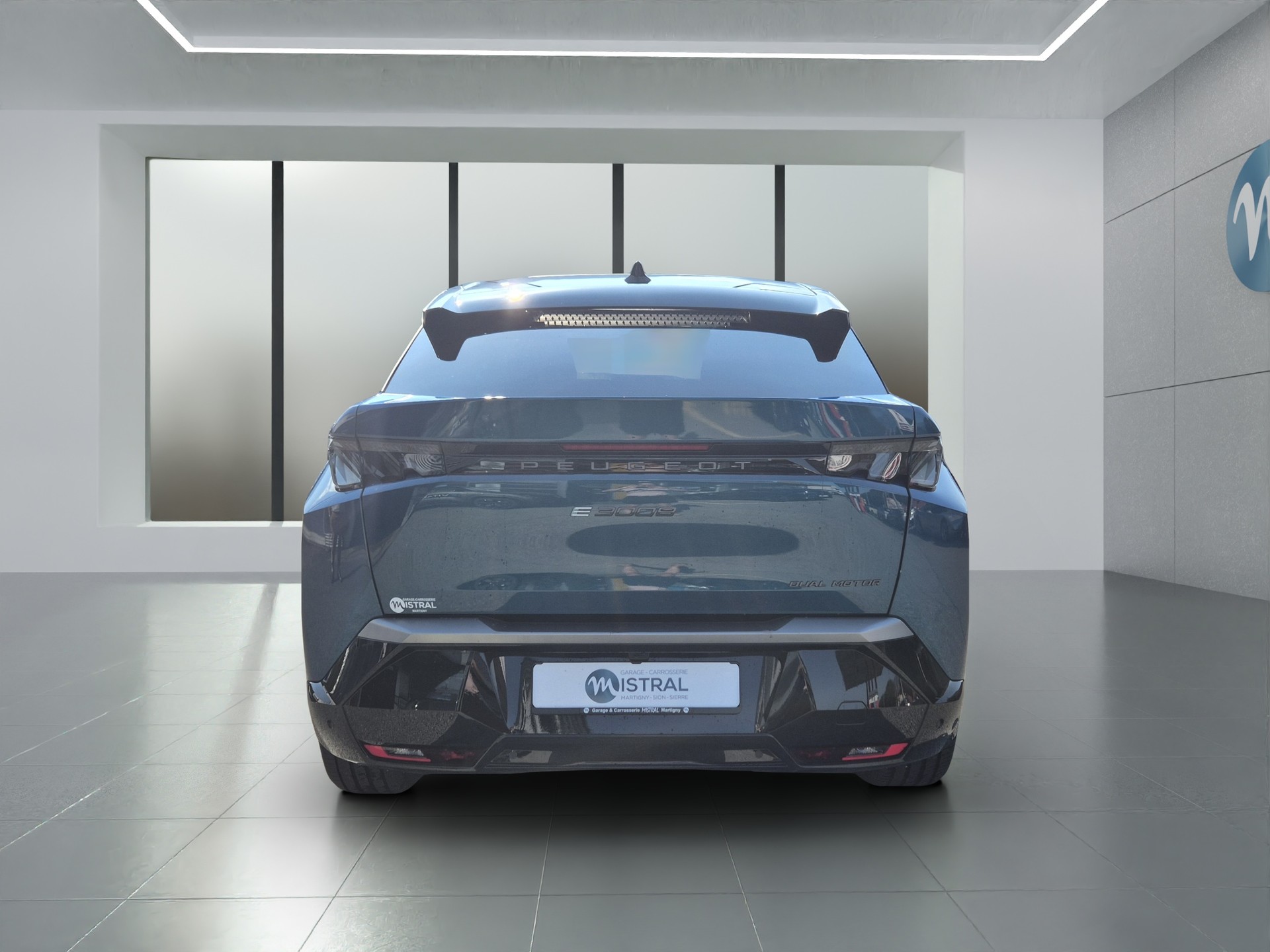 PEUGEOT 3008 e-Launch Edition AWD-image-4