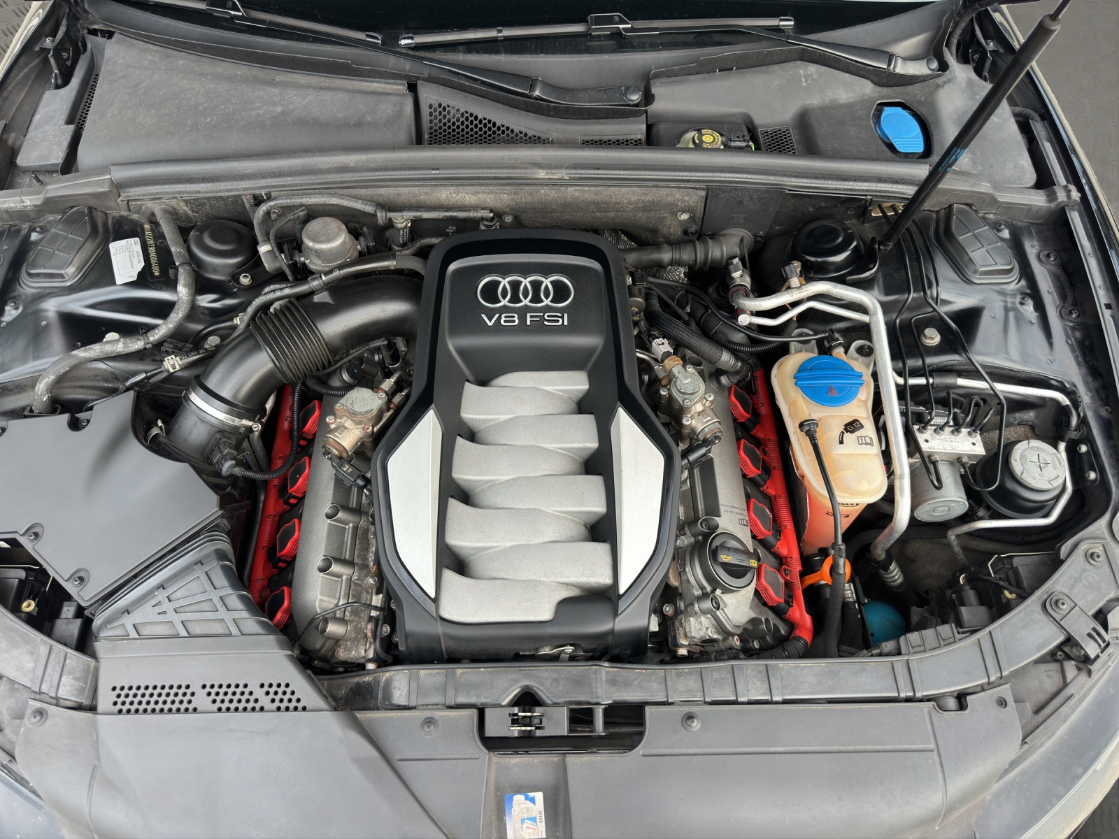 AUDI S5 Coupé 4.2 V8 FSI quattro-image-15