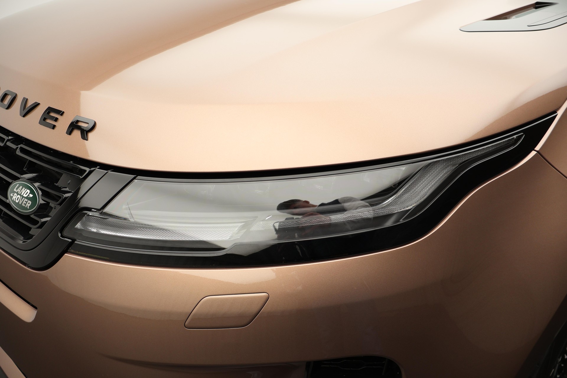 LAND ROVER Range Rover Evoque 1.5 T 270e Dynamic SE-image-18