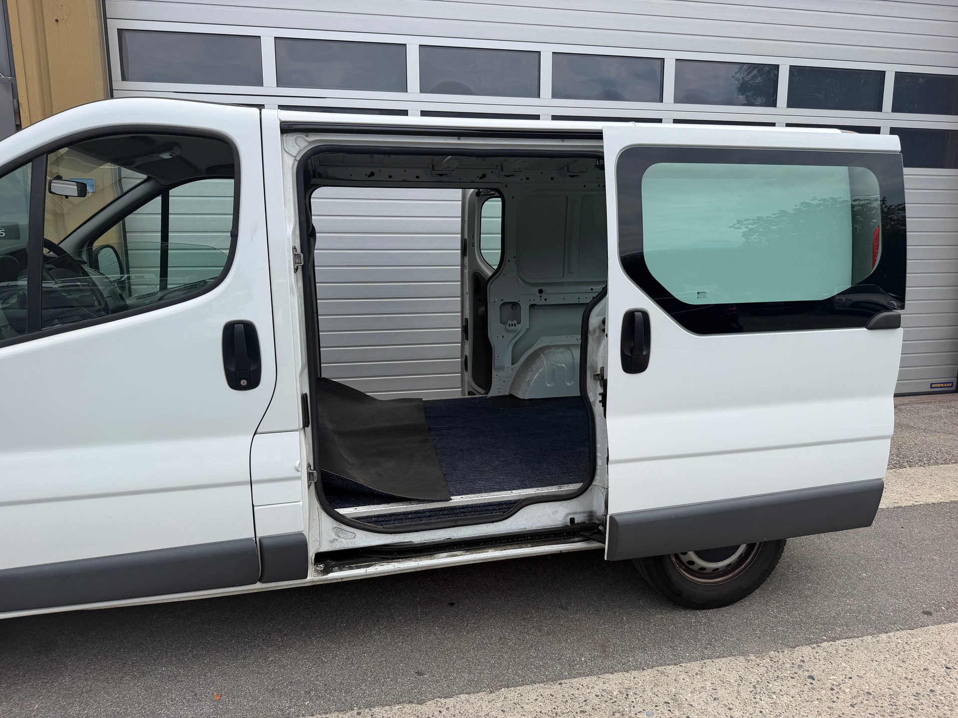 OPEL Vivaro 2.0 CDTI 2.9t L1H1-image-3