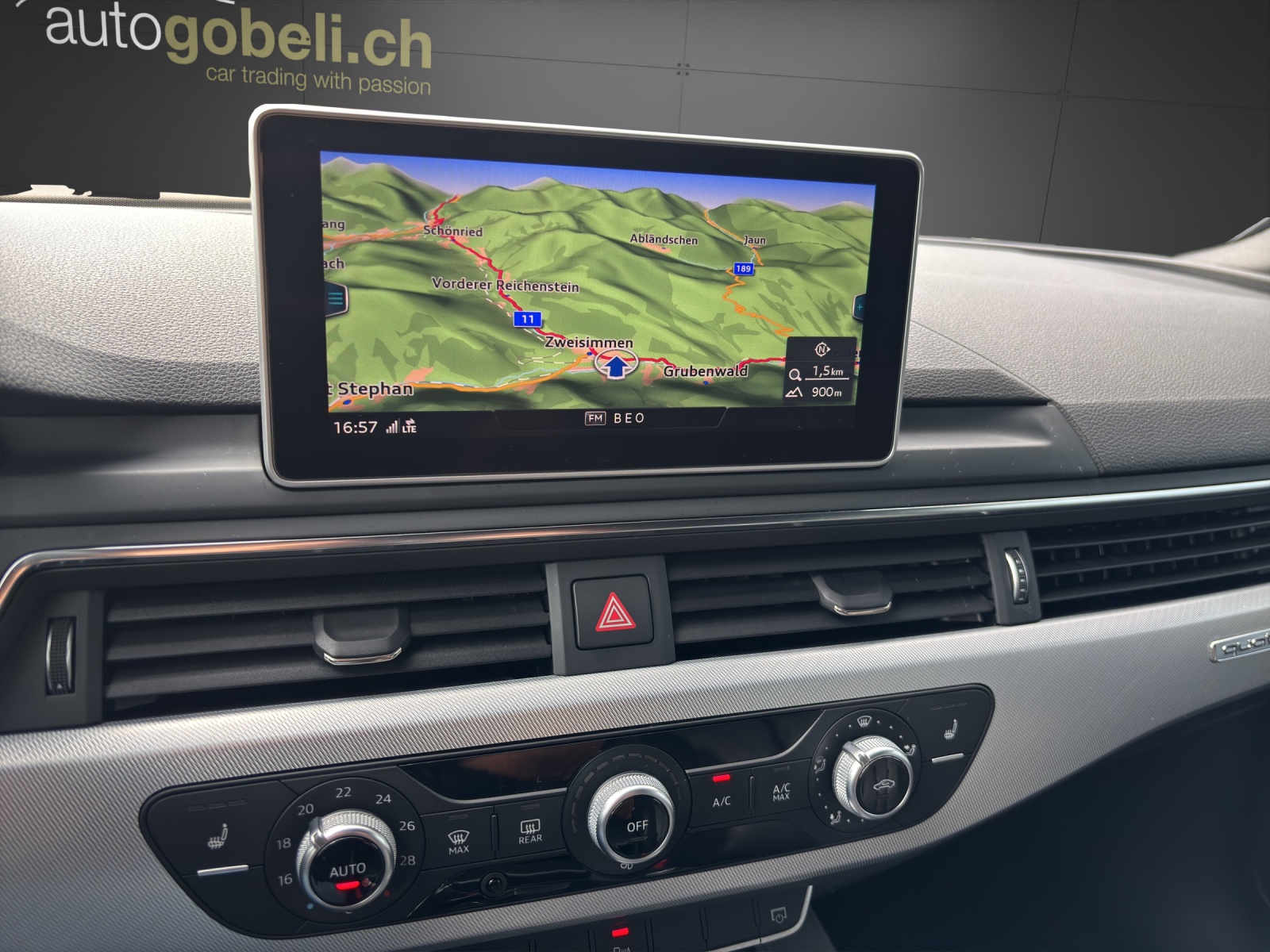 AUDI A4 Avant 3.0 TDI Sport quattro tiptronic-image-8