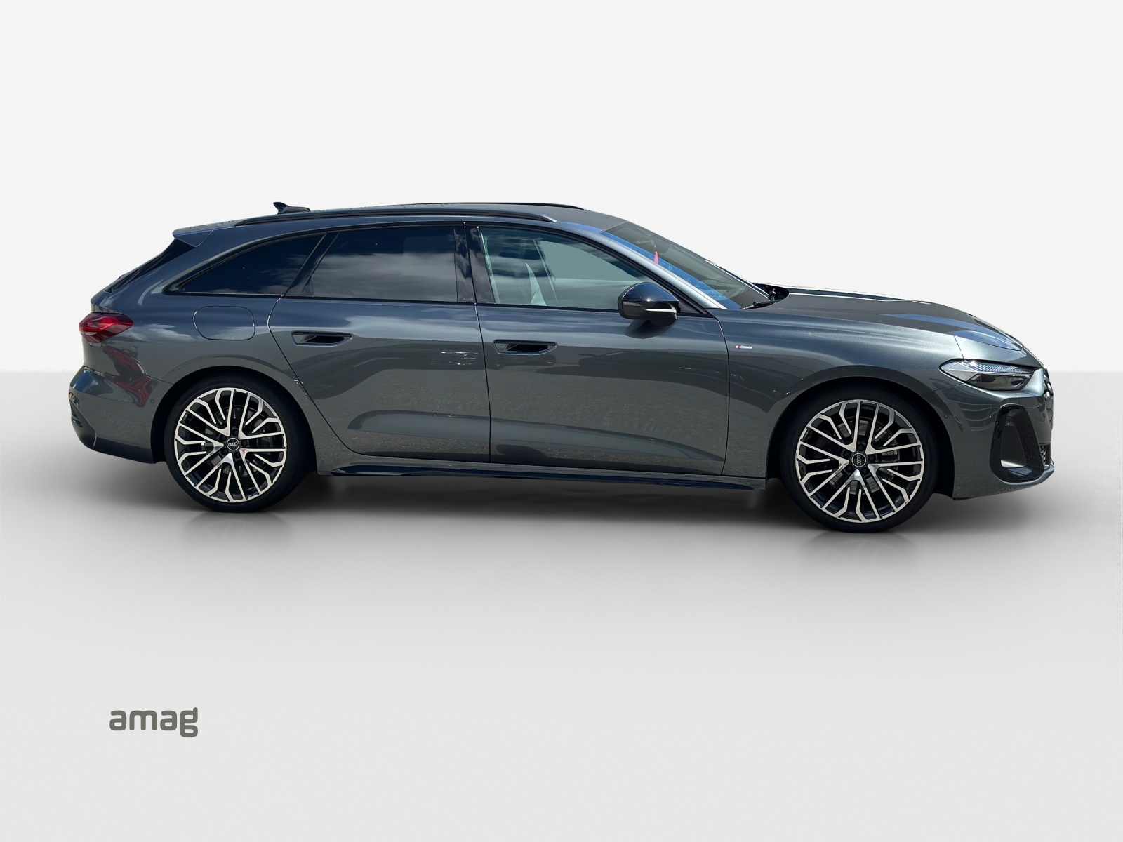 AUDI A5 Avant TDI quattro 150 kW Attraction S tronic-image-15