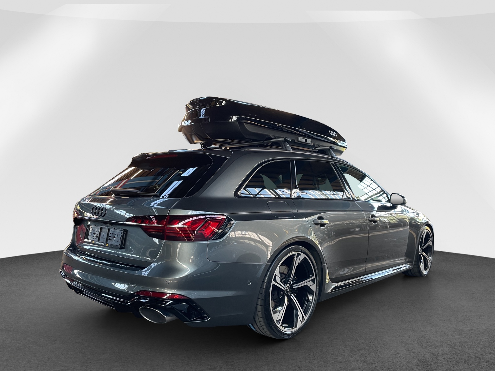 AUDI RS4 Avant 2.9 V6 TFSI quattro T-Tronic-image-5