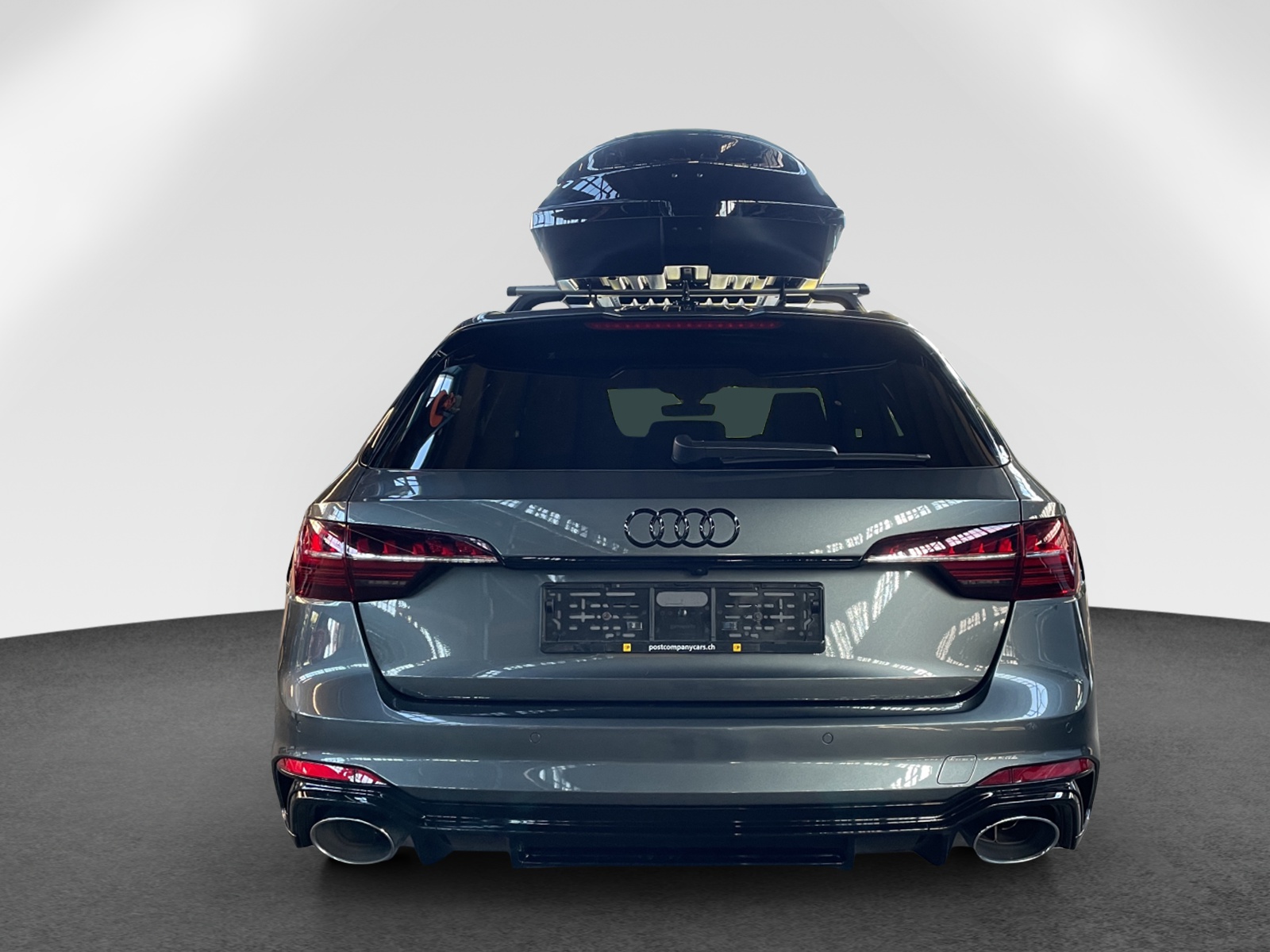 AUDI RS4 Avant 2.9 V6 TFSI quattro T-Tronic-image-4