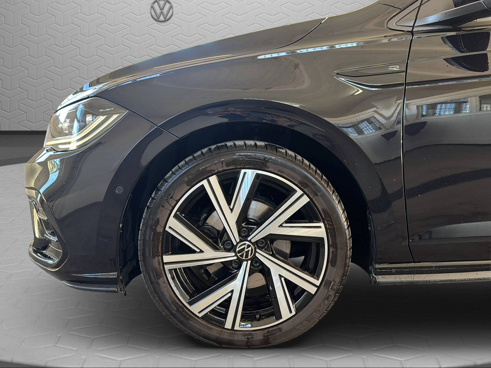 VW Polo 1.0 TSI R-Line DSG-image-8