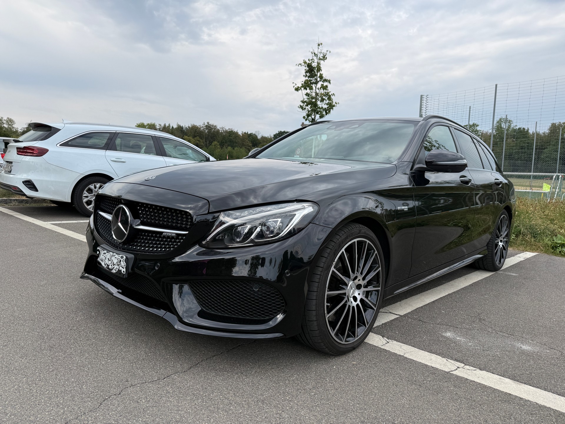 MERCEDES-BENZ C 43 AMG 4matic-image-0