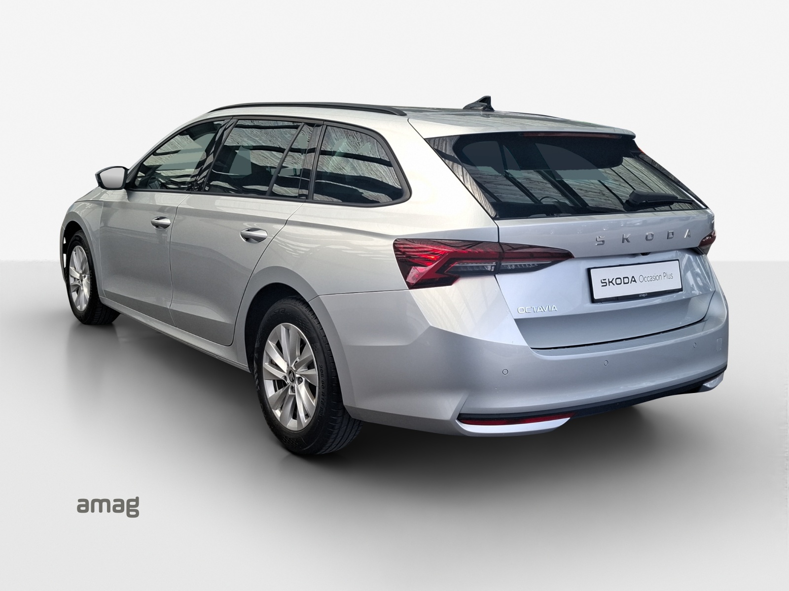 SKODA Octavia Combi 1.5 TSI mHEV DSG Selection Launch-showroom-element-2