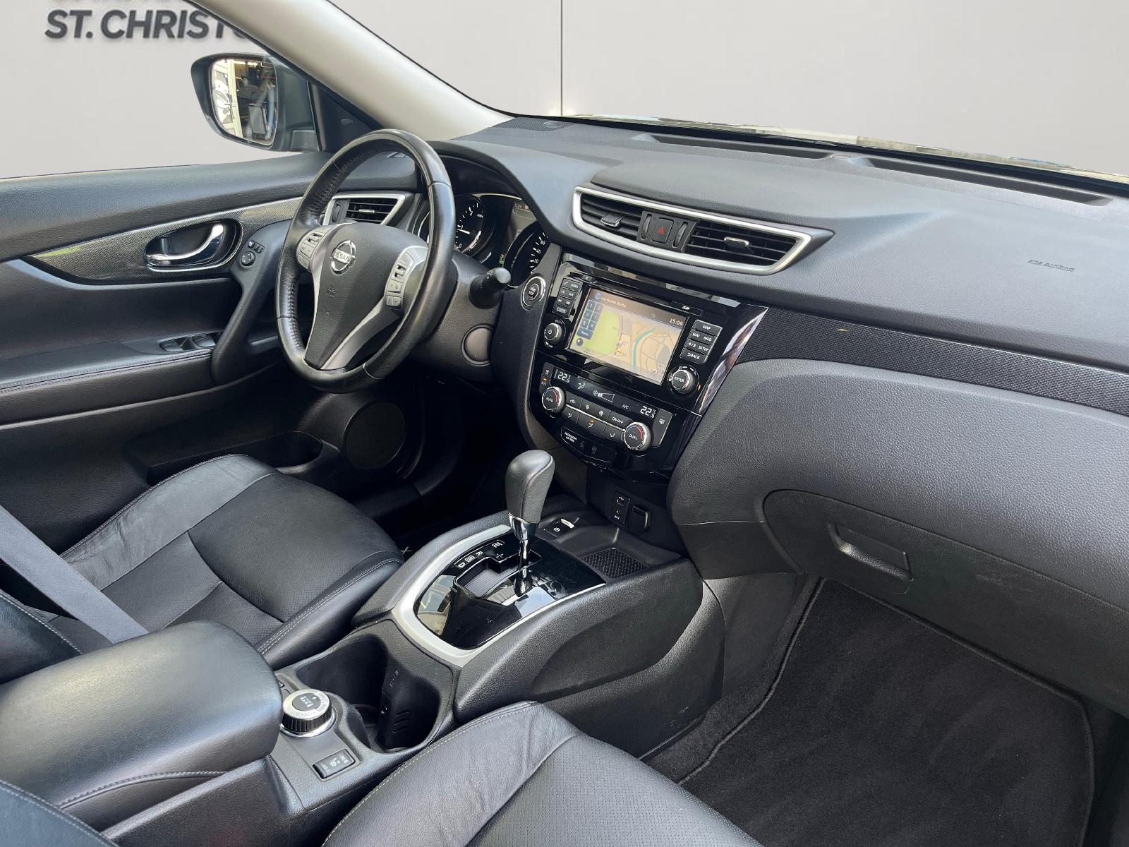 NISSAN X-Trail 2.0 dCi Tekna 4x4-image-9