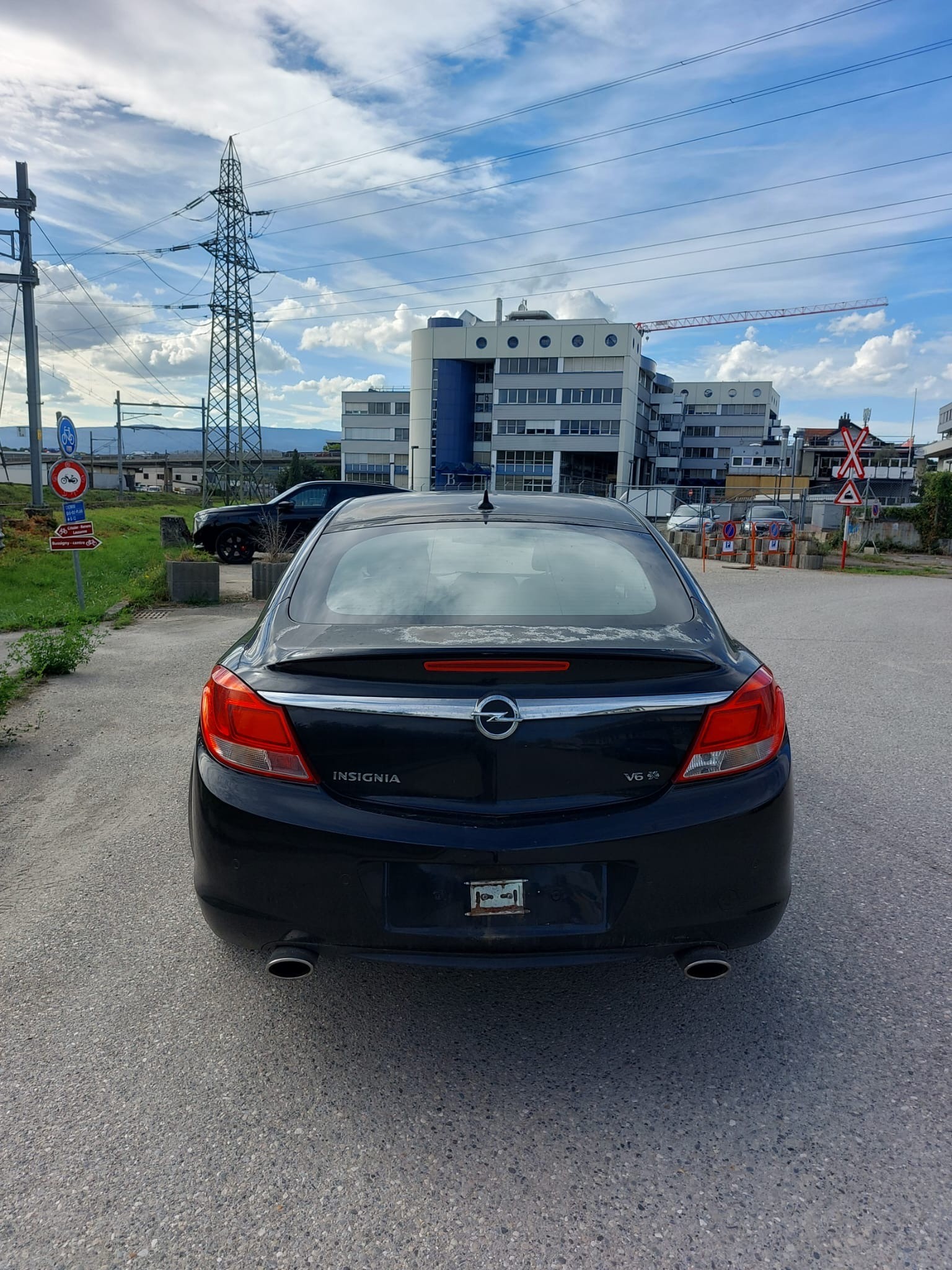 OPEL Insignia 2.8 Turbo Cosmo 4WD Automatic-image-4