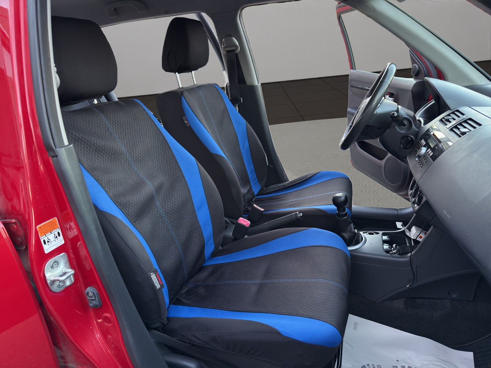 SUZUKI Swift 1.3i 16V GL-image-16