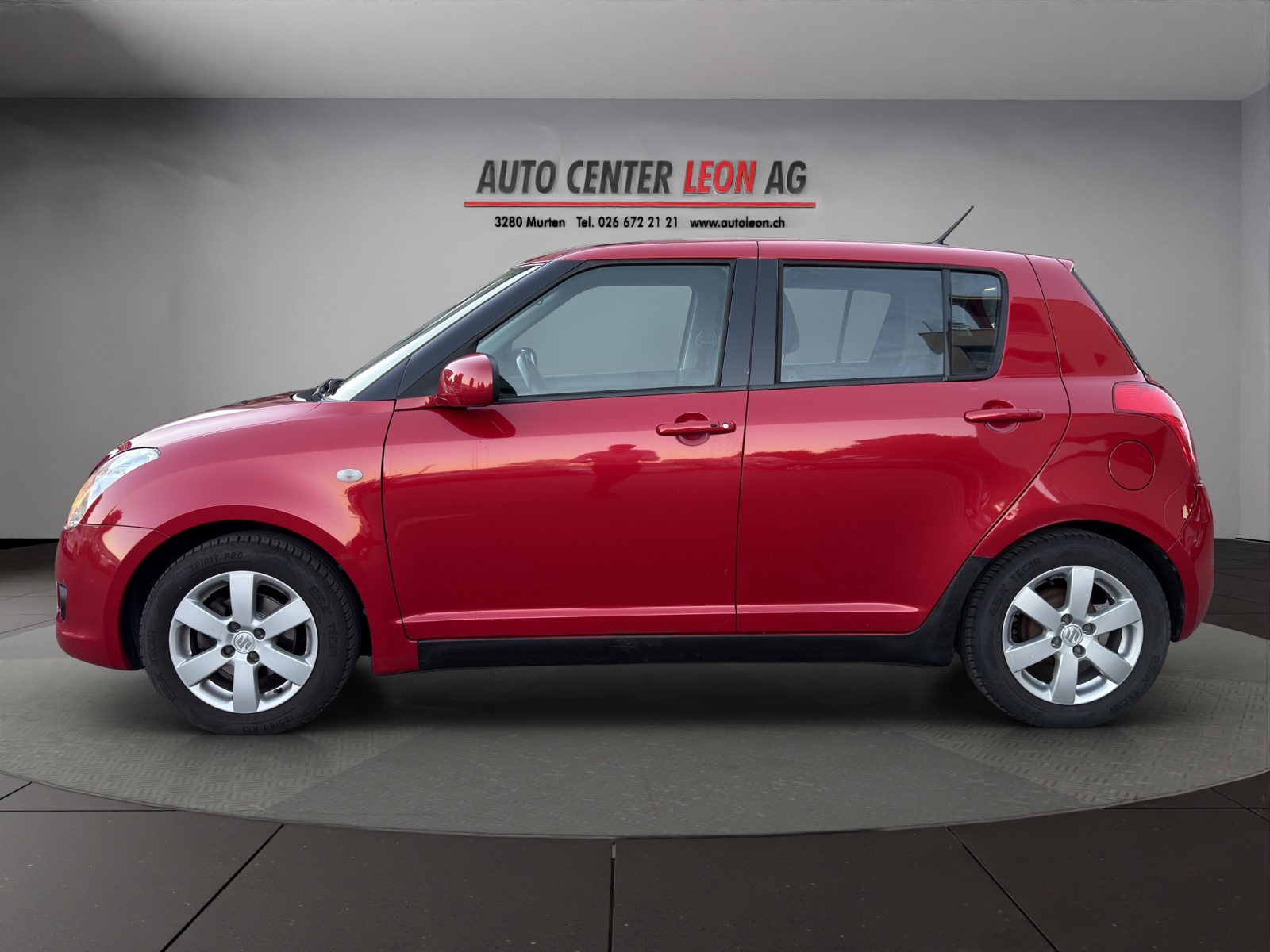 SUZUKI Swift 1.3i 16V GL-image-2