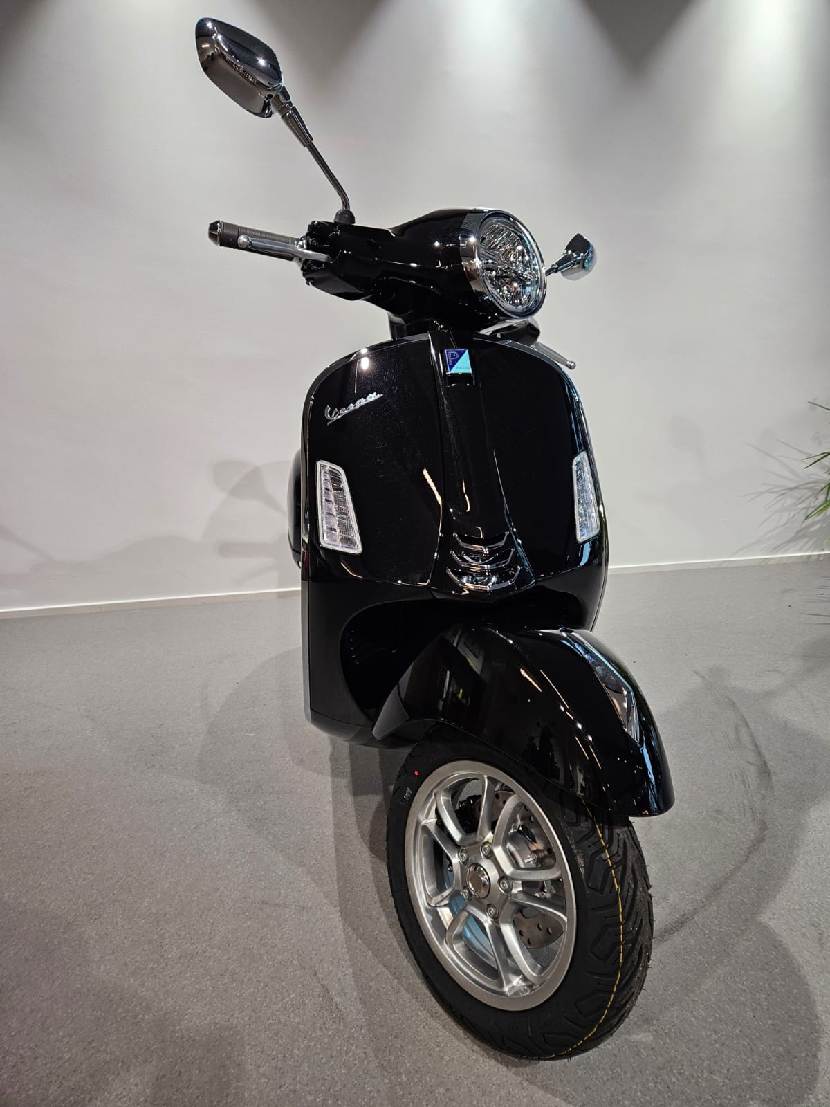 PIAGGIO Vespa GTS 125 RST Euro 5+-image-5