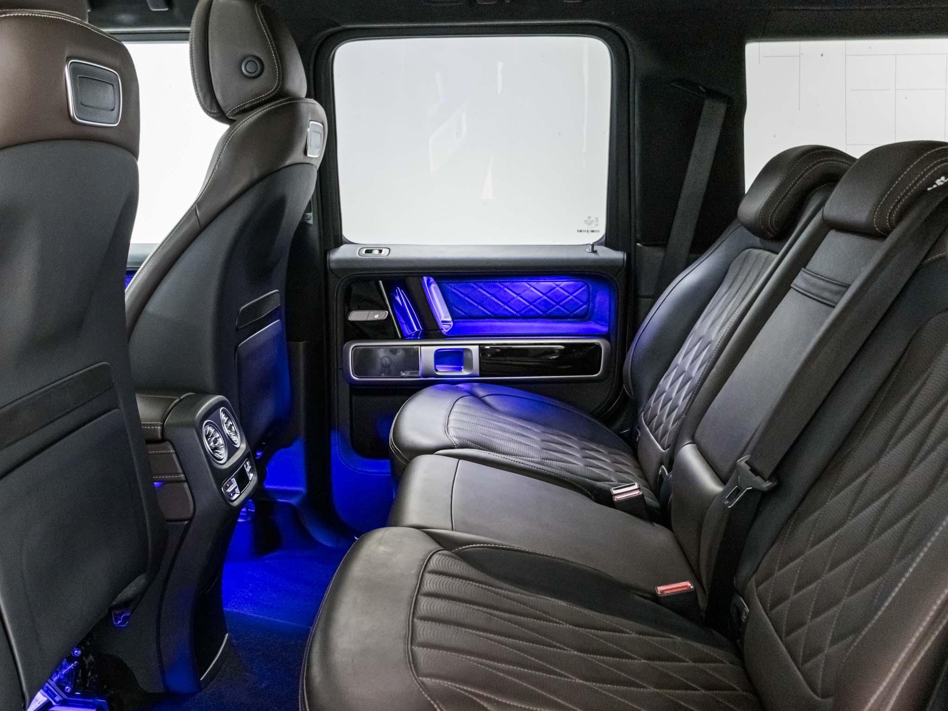 MERCEDES-BENZ G 63 AMG-image-7