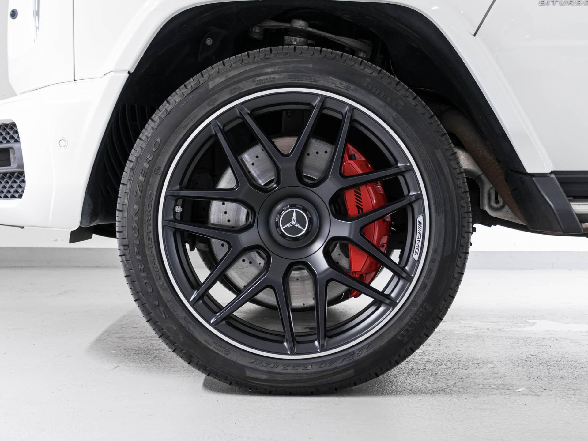MERCEDES-BENZ G 63 AMG-image-14