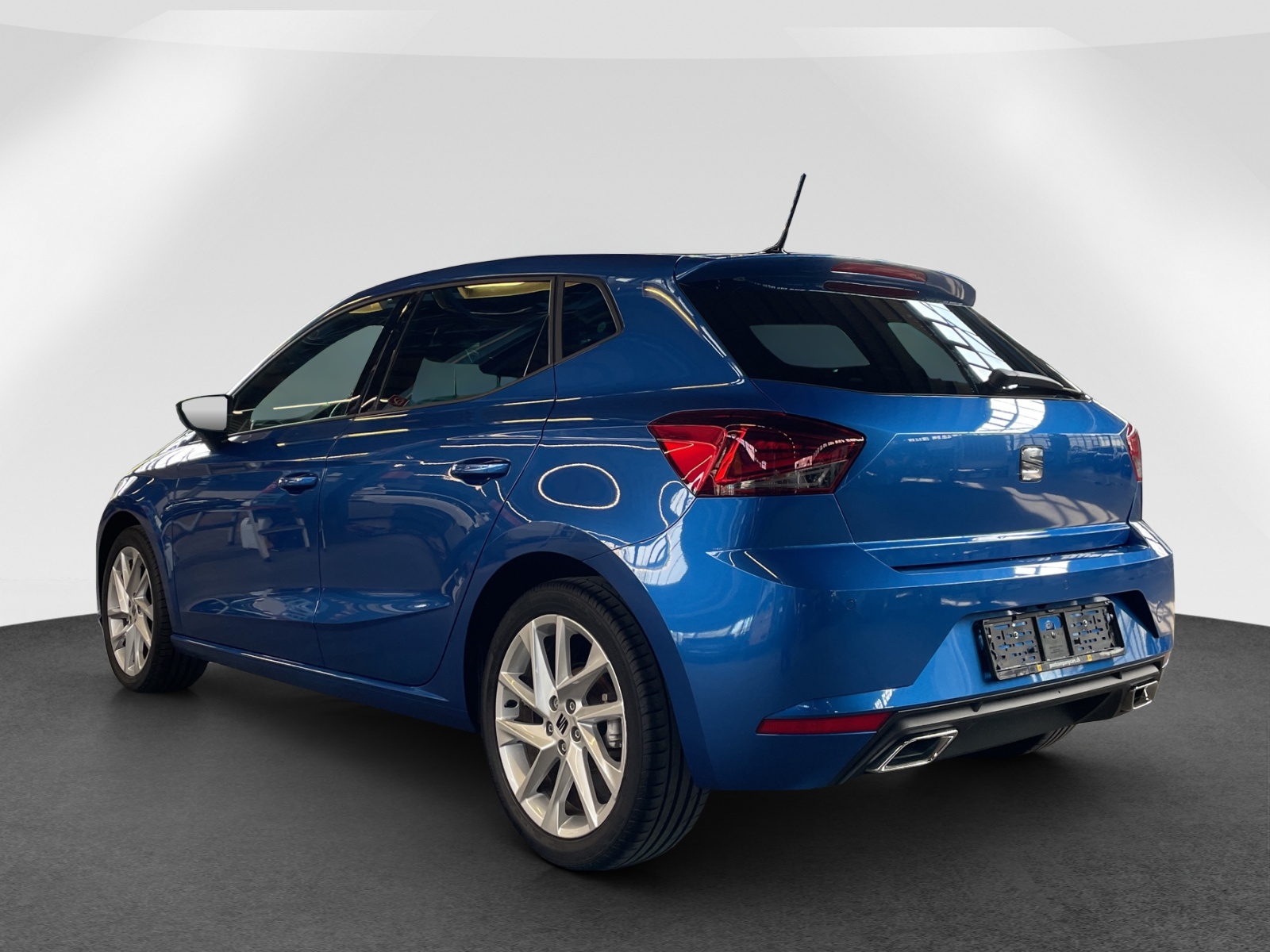 SEAT Ibiza 1.0 TSI 115 FR DSG-image-4