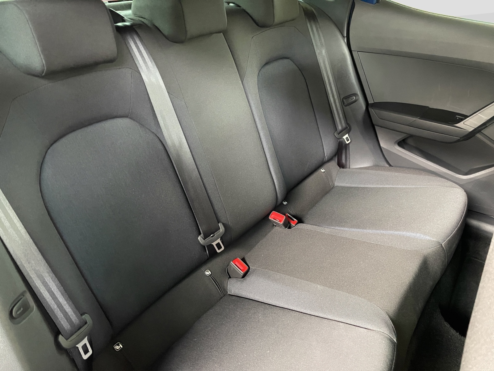 SEAT Ibiza 1.0 TSI 115 FR DSG-image-14