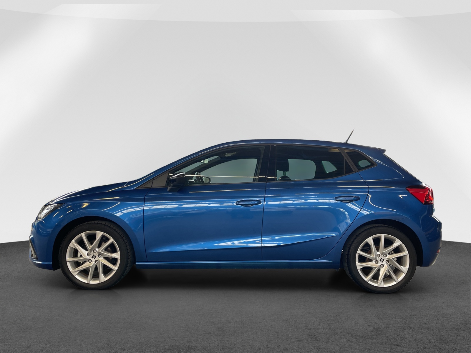 SEAT Ibiza 1.0 TSI 115 FR DSG-image-3