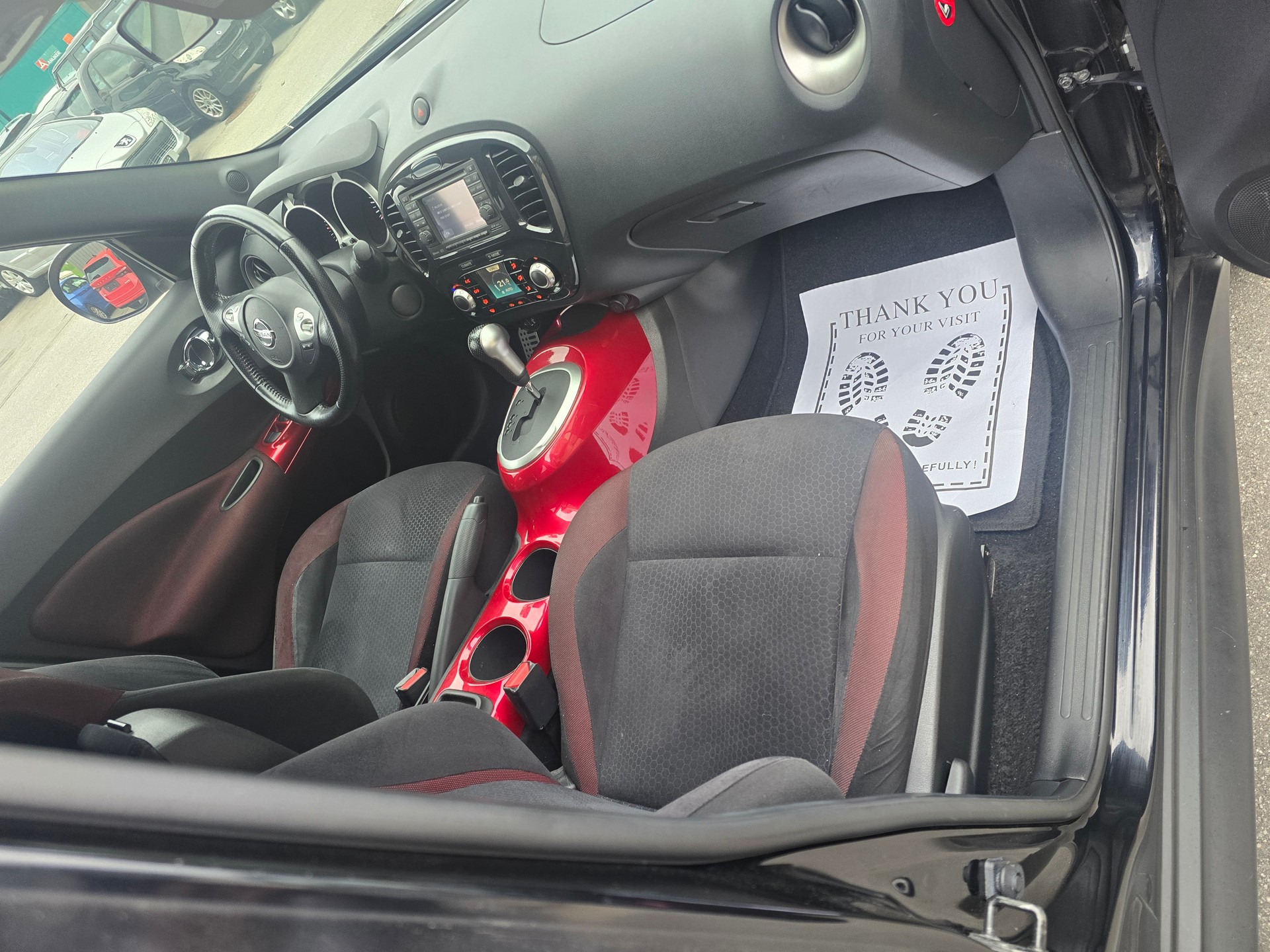 NISSAN Juke 1.6 DIG-T tekna 4x4 Xtronic M-CVT-image-11