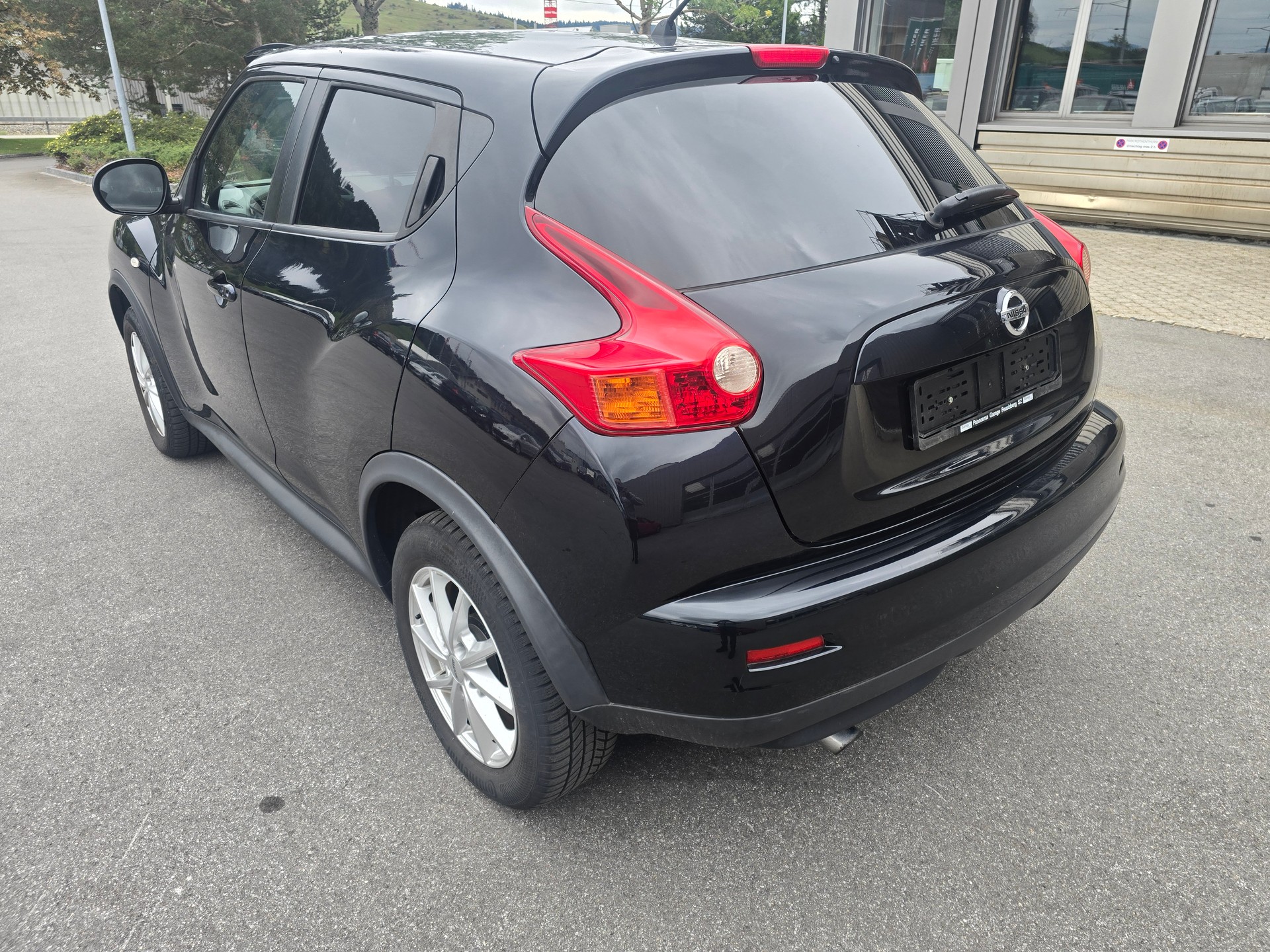 NISSAN Juke 1.6 DIG-T tekna 4x4 Xtronic M-CVT-image-4
