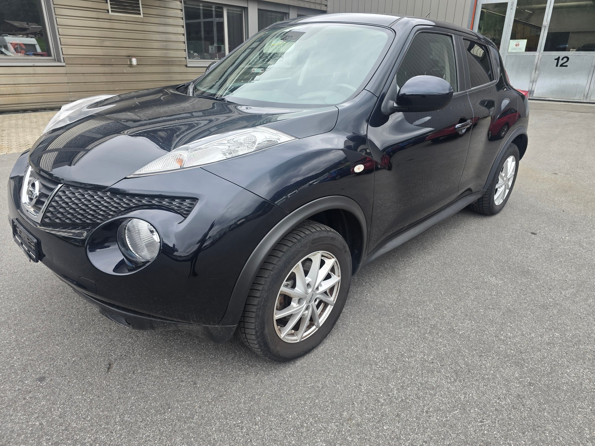 NISSAN Juke 1.6 DIG-T tekna 4x4 Xtronic M-CVT-image-1