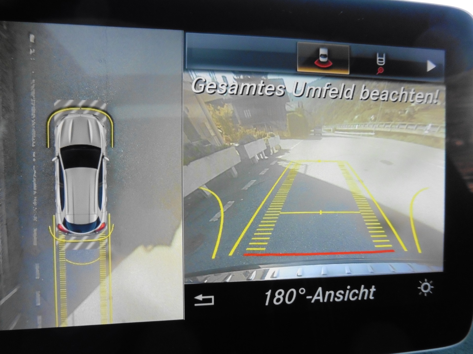 MERCEDES-BENZ GLA 250 AMG Line 4Matic 7G-DCT-image-14