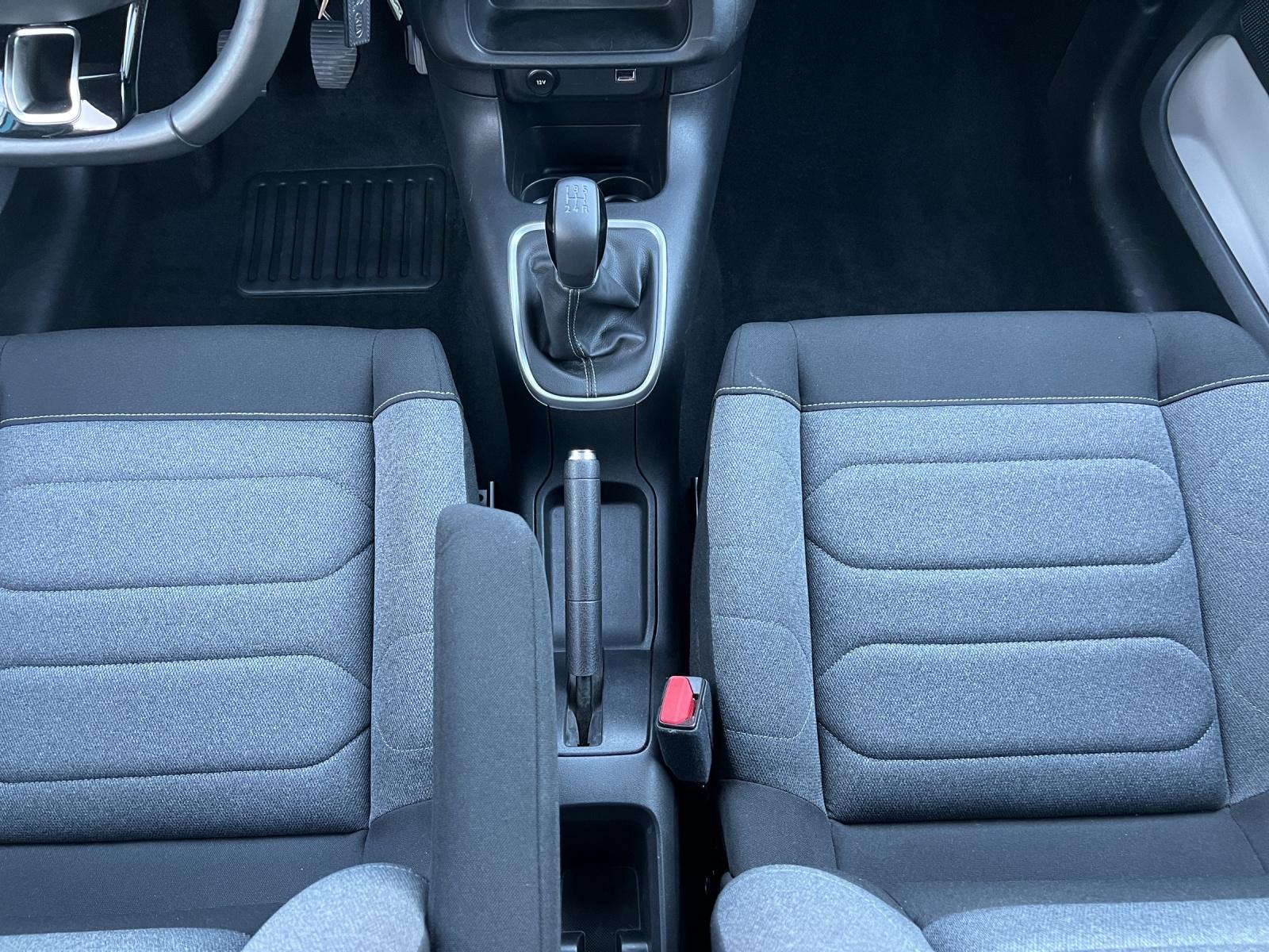 CITROEN Citroën C3 1.2 PureTech Swiss Edition+ S/S / Frisch ab Service / Rückfahrkamera-image-11