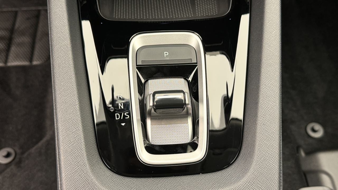SKODA Octavia Combi 1.5 TSI mHEV DSG Selection-image-10