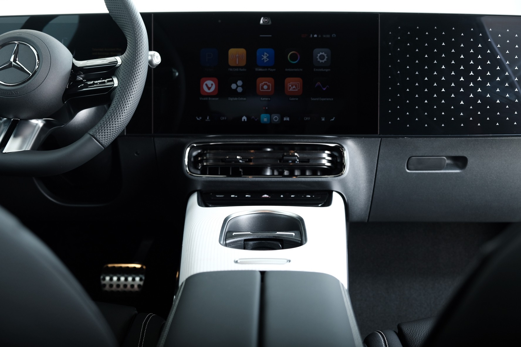 MERCEDES-BENZ CLA 350 AMG Line 4matic C174 Demo-image-8