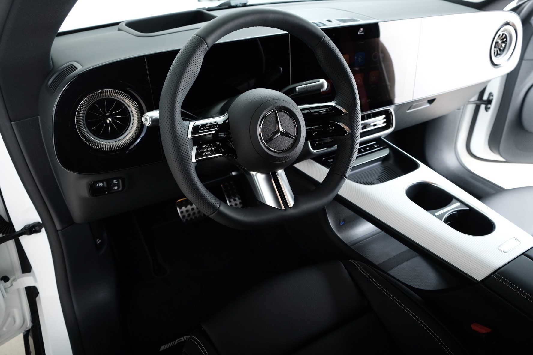 MERCEDES-BENZ CLA 350 AMG Line 4matic C174 Demo-image-9