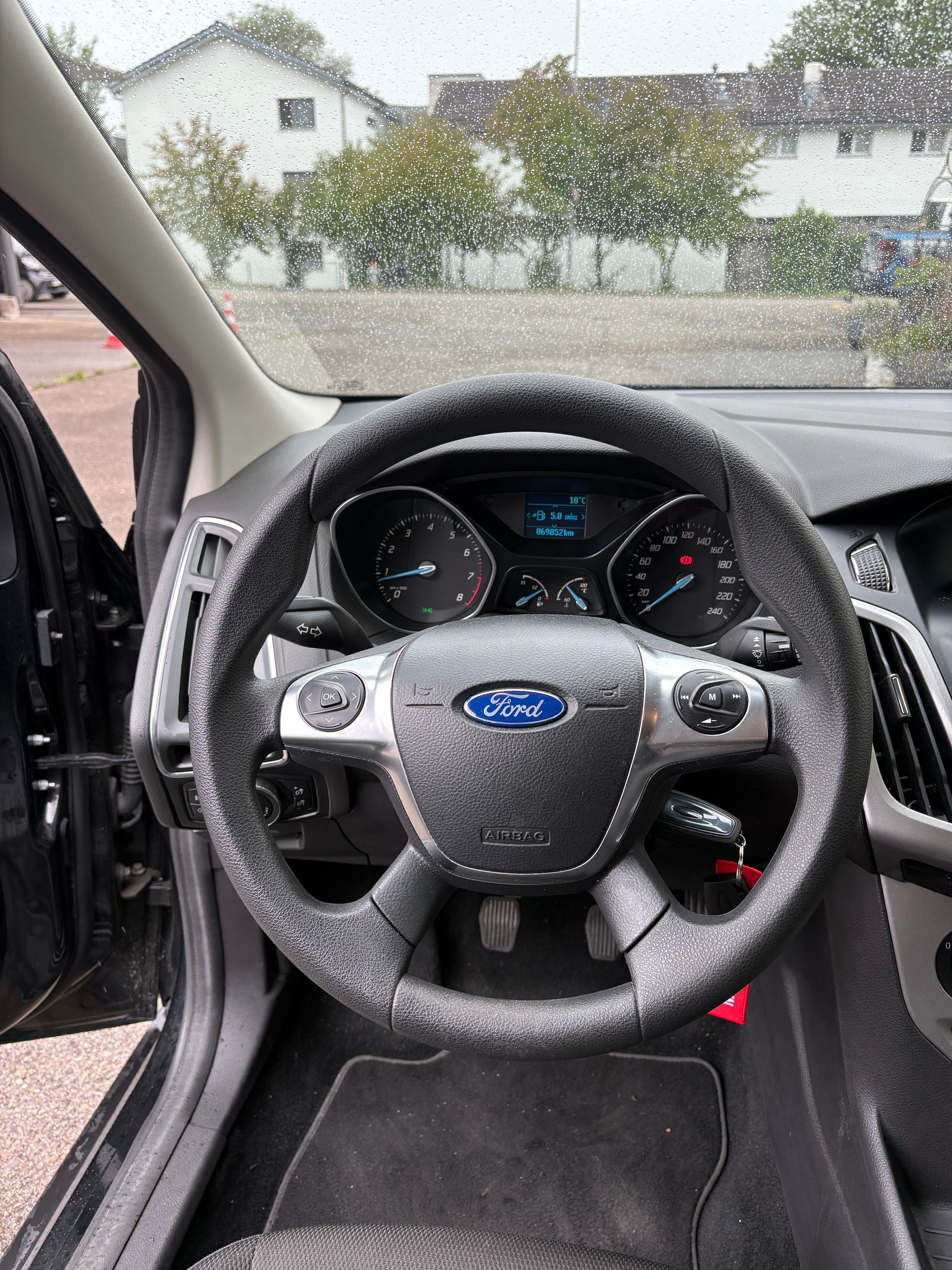FORD Focus 1.0 SCTi Trend-image-7