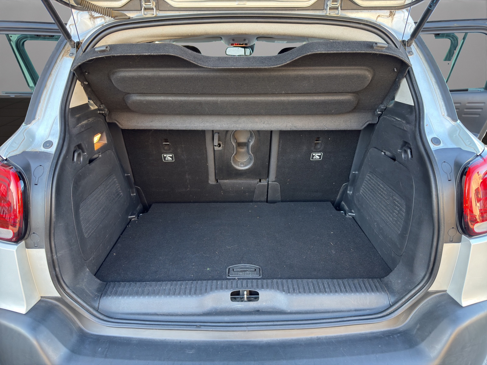 CITROEN C3 Aircross 1.2i PureTech Feel EAT-image-18