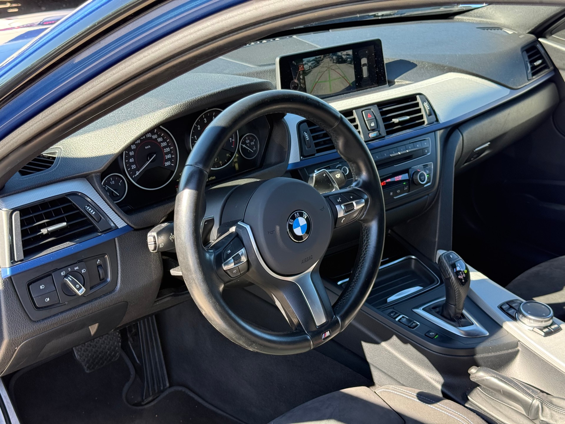 BMW 328i Touring Sport Line Steptronic-image-10