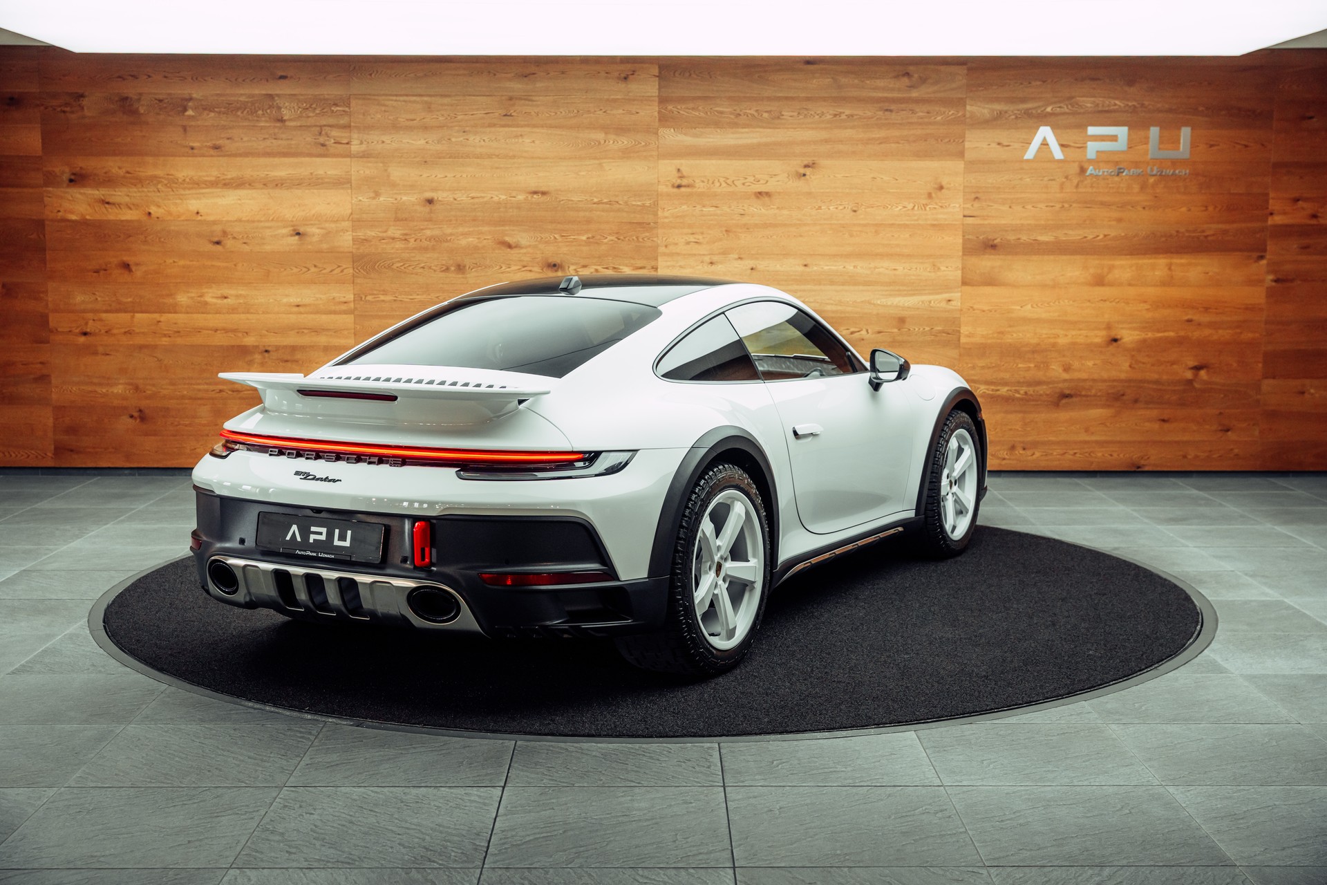 PORSCHE 911 Carrera Dakar PDK-image-1