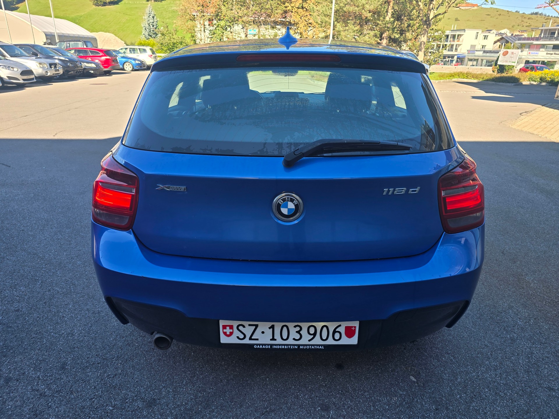 BMW 118d xDrive Sport Line-image-4