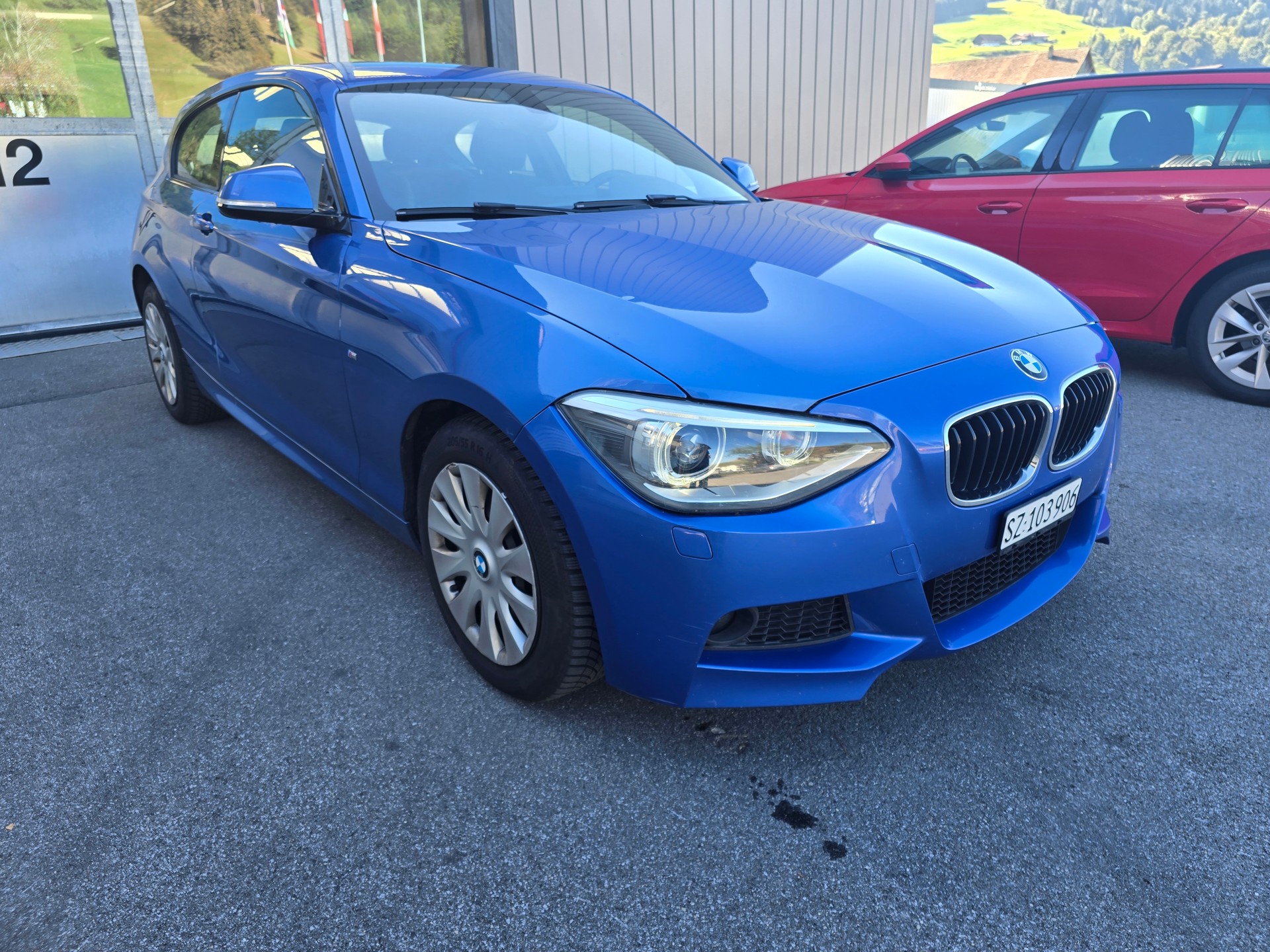BMW 118d xDrive Sport Line-image-3