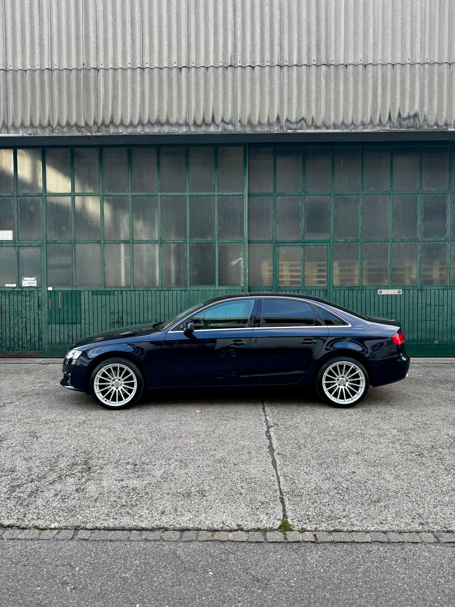 AUDI 2.0 TFSI 180 M-Tronic-image-0